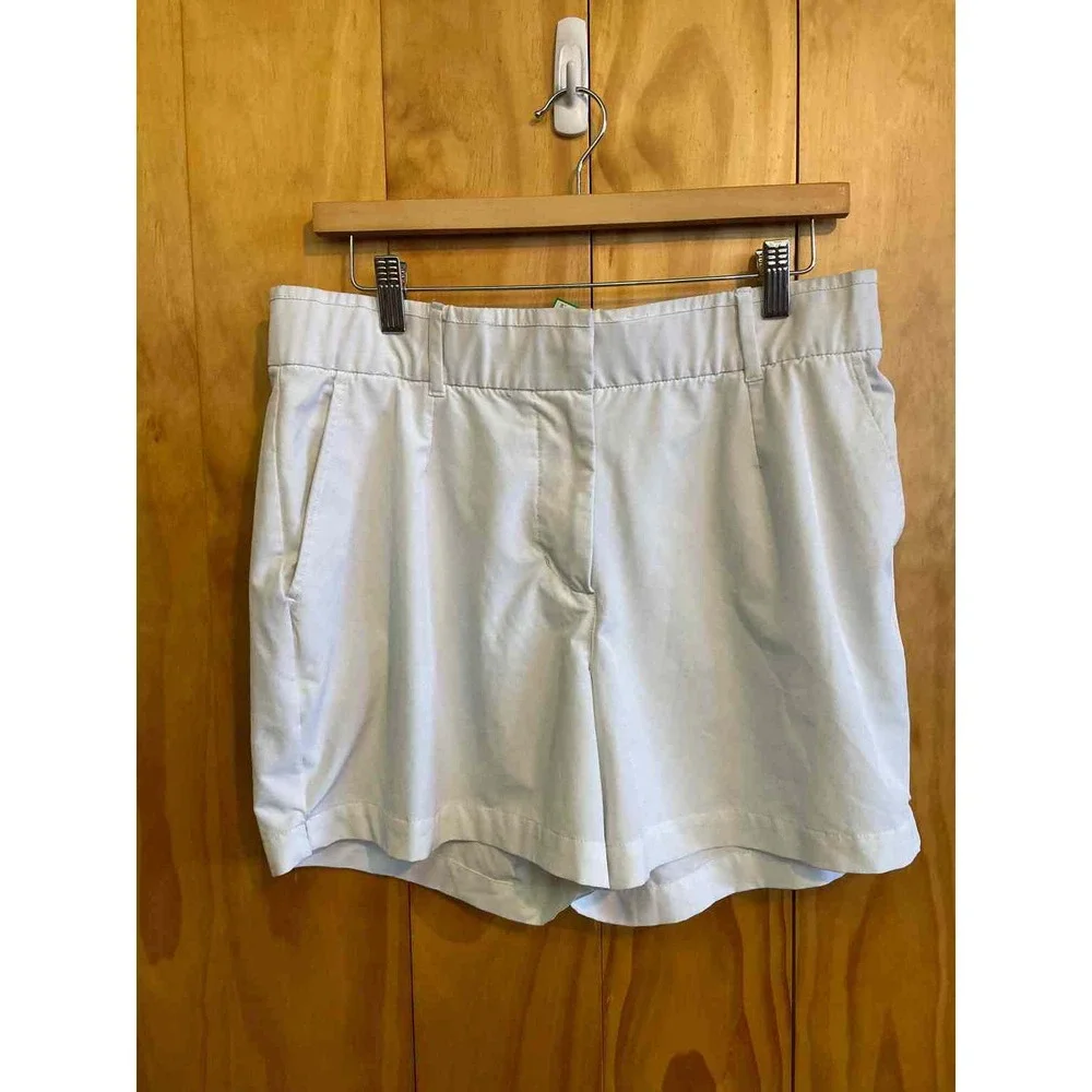 Size L Nike White Women's Shorts